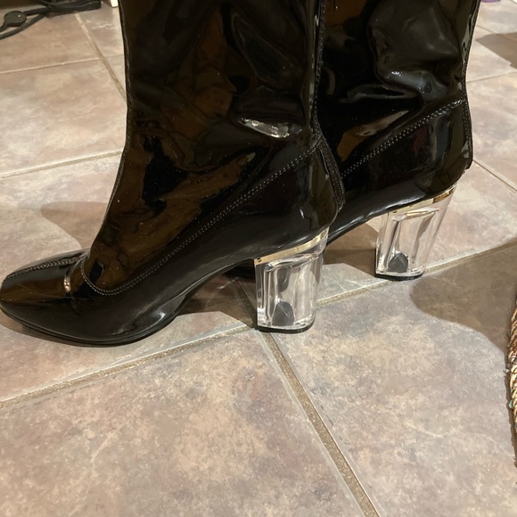 Patent Leather High Heel Black Boots By YOKI - Picture 4 of 5